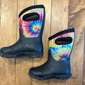 Bogs size 8 Little Kids Tie-Dye Waterproof Boots
